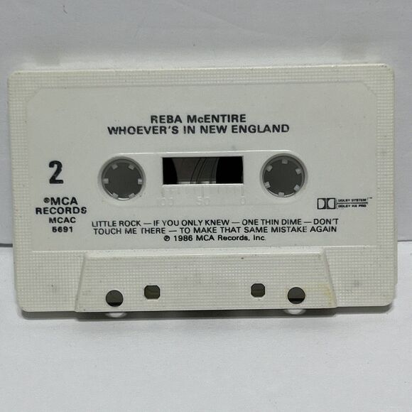 Set of 3 Reba McEntire Whoever's in New England Cassette Tapes Country - Picture 9 of 9